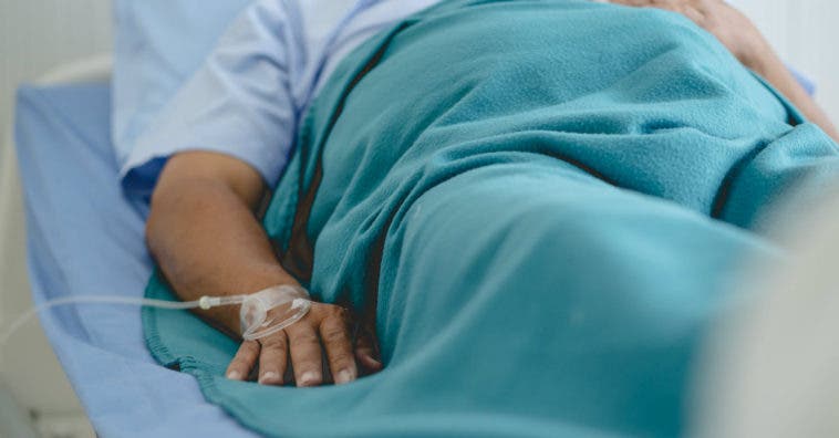Estudo aponta o impacto da interação social no aumento de interações e mortes por COVID